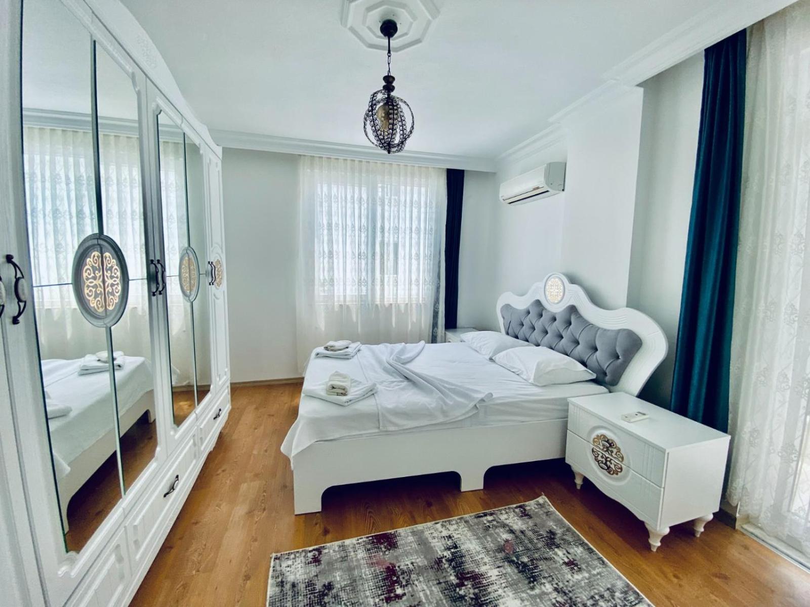 Konyaalti Furkan Family Appartement *